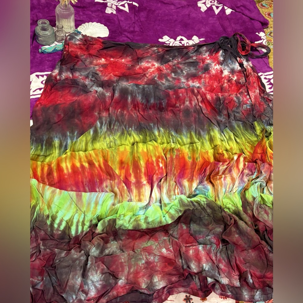 Woman’s Vibrant Long Tie-Dye Skirt Woman’s Size L